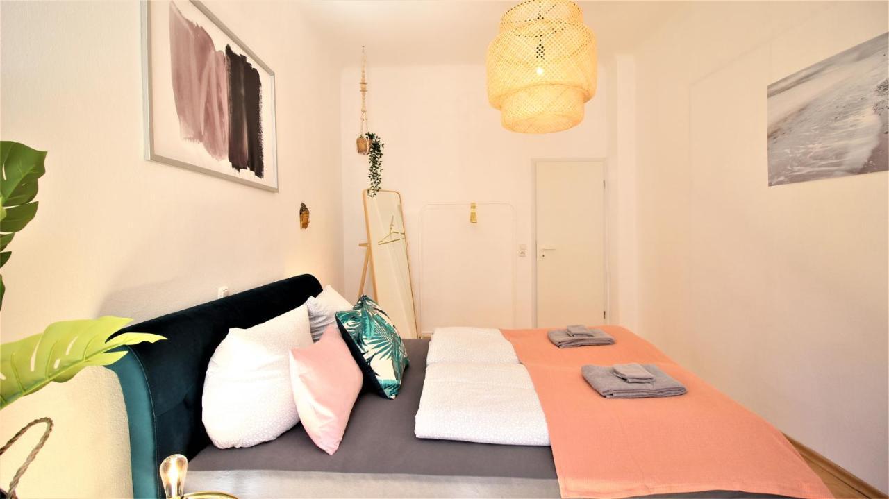 Homie Stay Schiestlstrasse - Moderne Altbauapartments, Nahe Stadtzentrum & Weinberge Wurtzbourg Extérieur photo